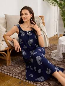 SHEIN Đầm ngủ nữ màu xanh hải quân viền bèo nhún họa tiết Paisley, chất liệu vải dệt mềm mại và thoải mái, thích hợp cho thời gian rảnh rỗi và kỳ nghỉ. - Màu xanh hải quân - Xem 5