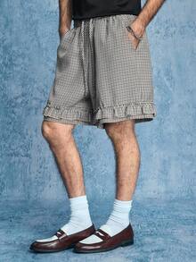 ROMWE MEN Street Life Men's Fine Plaid Drawstring Waist Pocket Ruffle Hem Casual Shorts - Black - View 5