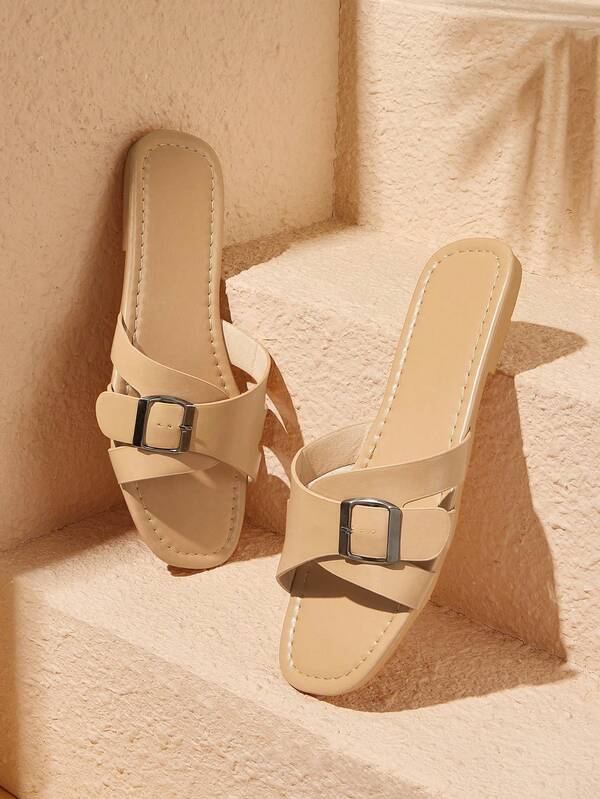HighSole 女士纯色平底舒适凉鞋（带扣）