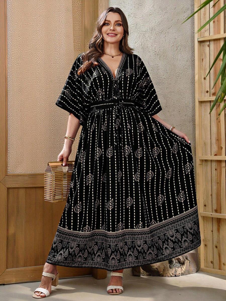 SHEIN LUNE 宽松蝙蝠袖连衣裙,休闲度假风,优雅西式长裙,适合大码女性,通体印花,波西米亚风,夏季装扮 - 彩色 - 查看 1
