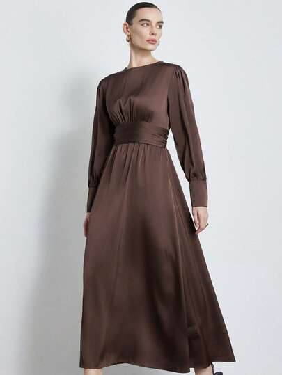 Aveloria Modichic 棕色缎面长袖高腰收腰连衣裙，法式极简复古风格，飘逸雪纺面料，宽腰带设计，优雅A字裙摆，精致别致的工艺，适合通勤、休闲、派对、度假等各种场合。