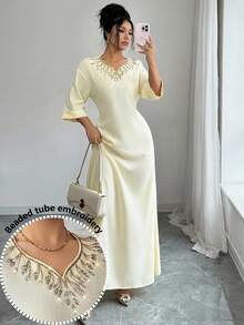 Yasmyna 女士优雅阿拉伯风格连衣裙，肩袖饰有串珠 - 杏色 - 查看 8