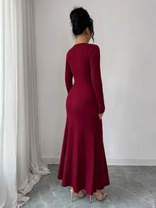 Elenzga Váy dự tiệc thanh lịch dành cho nữ, màu đỏ tía, cổ áo hình trái tim, nút trang trí bằng kim loại, thiết kế nhún bèo, tay dài, dáng ôm, viền xòe, phù hợp cho mùa xuân và mùa thu - Màu Đỏ Sâu - Xem 2