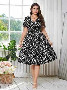 Reflora 大码裹身领收腰印花A字连衣裙，带口袋 - 彩色 - 查看 5