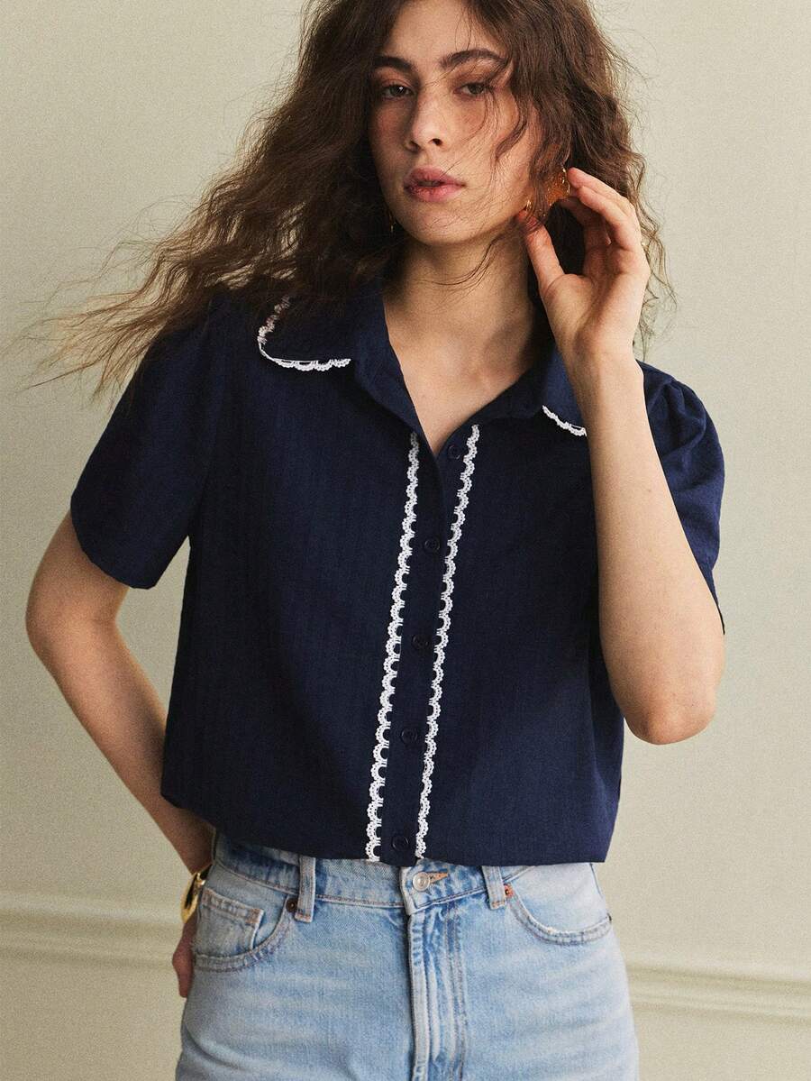 Écloséra 法式复古优雅短袖藏蓝色衬衫，饰以白色花卉蕾丝拼接，时尚百搭，适合工作场合，春夏皆宜。 - 藏蓝色 - 查看 1