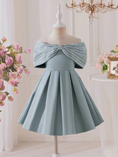 Young Girl Elegant & Cute Green Bow Decor Dress
