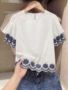 SHEIN Frenchy 大码女式休闲刺绣下摆衬衫，百搭日常穿着 - 白色 - 查看 3