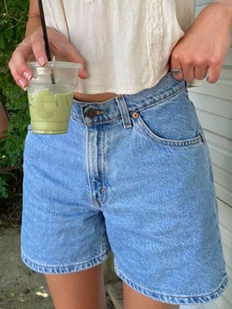 Women's Casual Loose Distressed Denim Shorts, Relaxed Vacation Style, Spring/Summer Jorts