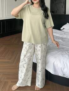 Dazy Plus 2pcs Spring/Summer Homewear Set, Loose Solid Color T-Shirt Top & Floral Line Drawing Print Pajama Pants Sleepwear Suit - Green - View 6
