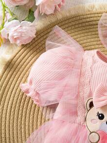 SHEIN Newborn Baby Girl Cute Summer Casual Knit Contrast Mesh Pink Cartoon Pattern Romper With Headband - Multicolor - View 5