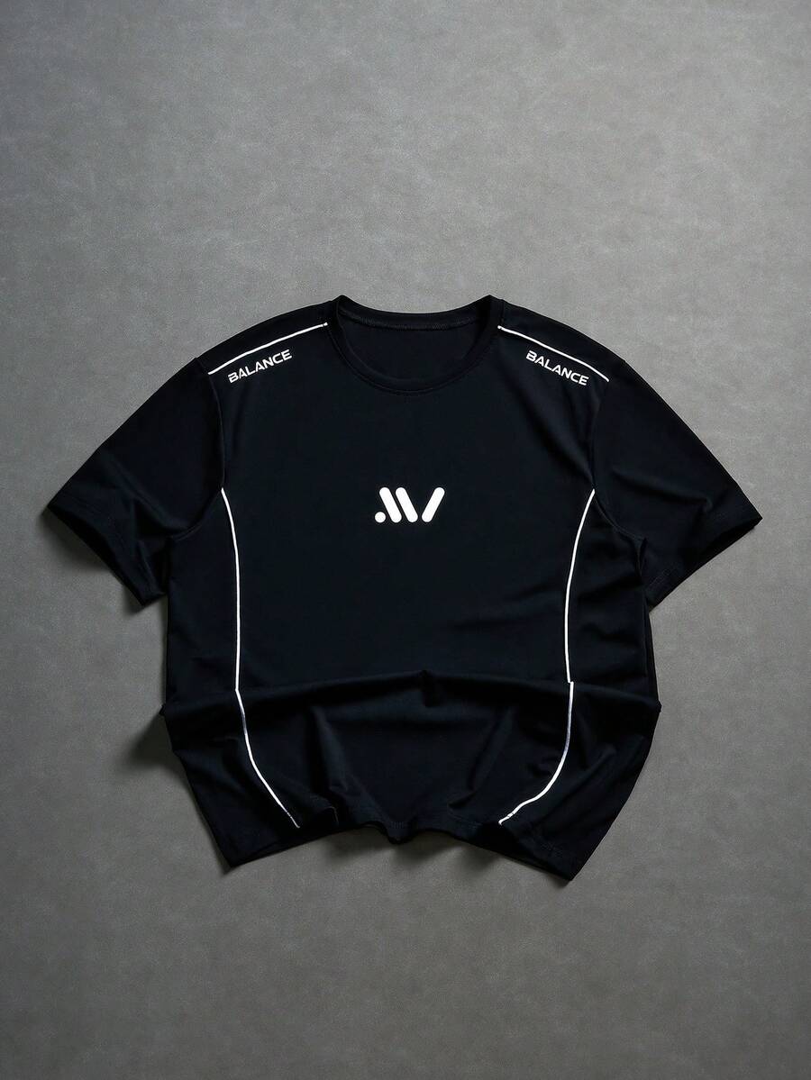 Manfinity Hypemode Men's Minimalist Printed Round Neck Short Sleeve T-Shirt - Black - View 1