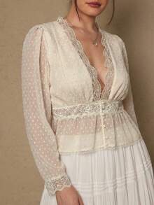 Freevana Plus Size Romantic Elegant Black Lace Patchwork Long Sleeve Blouse For Women - Apricot - View 4