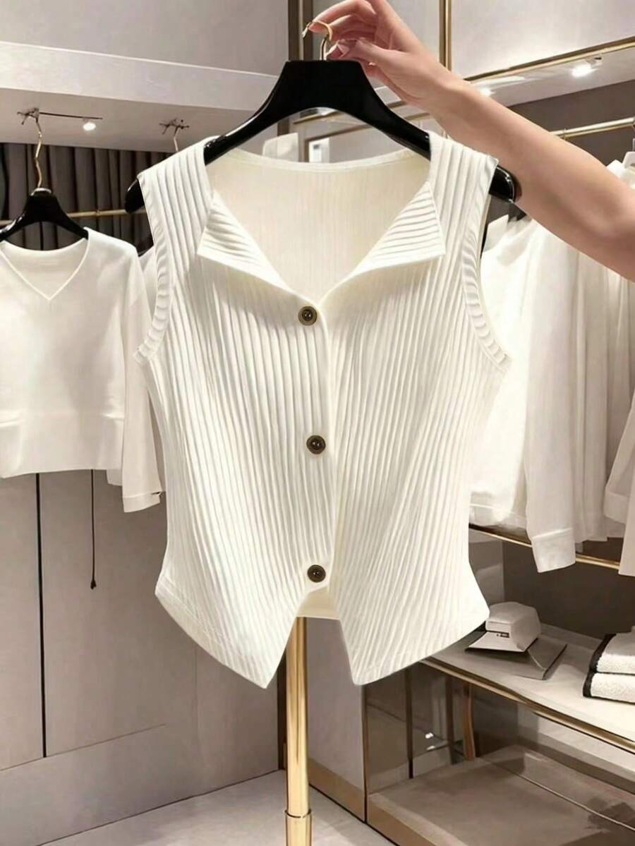 Franclia Women's Ribbed Fabric Sleeveless White Vest With Wooden Buttons And A Turn-Down Collar; V-Neck Shirt; Suitable For Summer Holiday Wear, Summer Tops, Spring Women's Wear, Valentine's Day Wear, Beach Wear, Elegant Women's Tops, Elegant Women's Shirts, Casual Women's Tops, Casual Women's Wear, White Women's Shirts, White Tops.Graduation Season Attire, Fashionable Casual Commuter Wear, Business Office Wear, Versatile And Stylish Everyday Casual Wear, Urban Teacher's Professional Attire - White - View 1