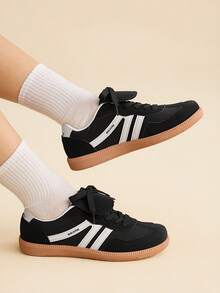 CUCCOO EASI 女士米色休闲运动鞋，圣诞节必备 - 黑色. - 查看 5