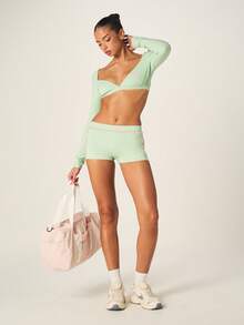 Missguided x Playboy 长袖深V领露脐运动上衣，饰有粉色兔子标志，薄荷绿训练健身上衣 - 綠色 - 查看 4