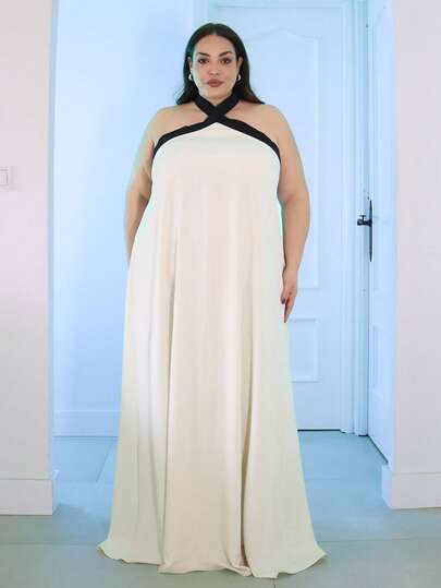 Pretty and Ole 大码优雅性感露背挂脖拼色连衣裙，夏季