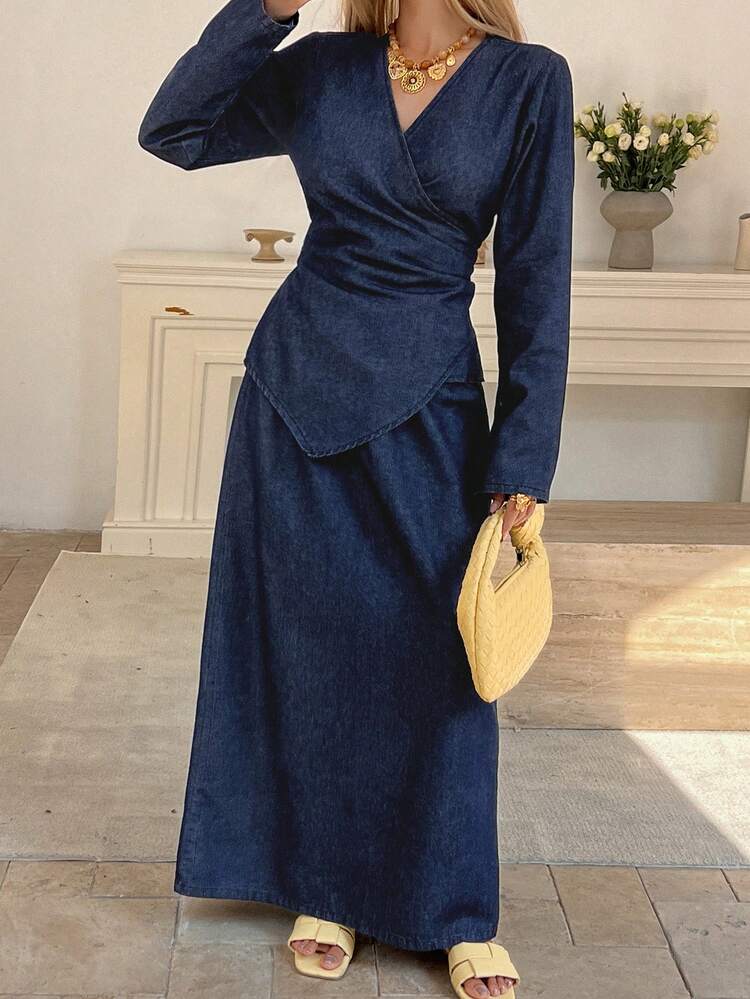 Women's Solid Color Minimalist Daily Long Sleeve Top And Denim Skirt Set