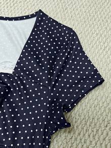 Glimmora Áo thun nữ kiểu dáng cổ điển thanh lịch, họa tiết chấm bi và ren tương phản, thích hợp mặc đi làm vào mùa hè. - Nhiều màu - Xem 5