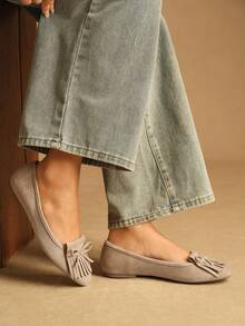 Rosivie 女士休闲流苏蝴蝶结装饰套脚乐福鞋 - 杏色 - 查看 8