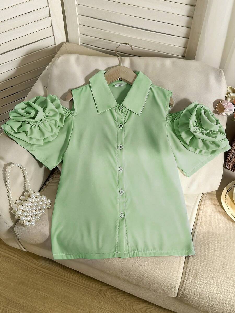 SHEIN Blusa de un solo pecho con hombros descubiertos, manga corta y decoración floral 3D de unicolor para niña preadolescente - Verde - Ver 1
