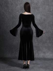 Glisette Women's Solid Color Scoop Neck Flare Sleeve Fitted Elegant Dress - Black - View 2