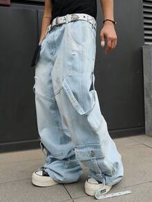 Manfinity EMRG Men's Casual Streetwear Multi-Pocket Distressed Denim Jeans - Light Wash - View 7