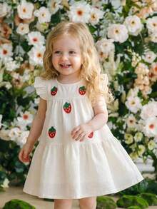 SHEIN Playful Pals 女婴牛仔连衣裙，饰有3D立体花朵图案，可爱时尚，适合春夏穿着。 - 彩色 - 查看 8