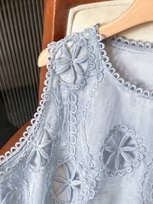 Lacomfia 女士优雅简约圆领镂空花卉加大码吊带背心 - 霧霾藍 - 查看 4