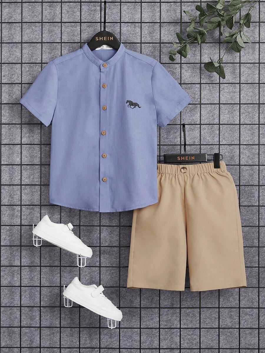 SHEIN Conjunto de camisa de cuello mao y pantalones cortos para niño preadolescente, adecuado para el verano - Azul - Ver 1