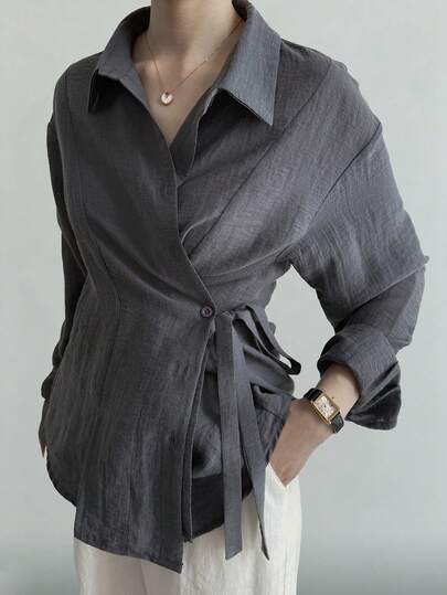 Livesso Áo sơ mi nữ màu trơn cổ bẻ thắt nơ phía trước, thích hợp cho đi làm và công sở, mùa xuân và mùa hè.