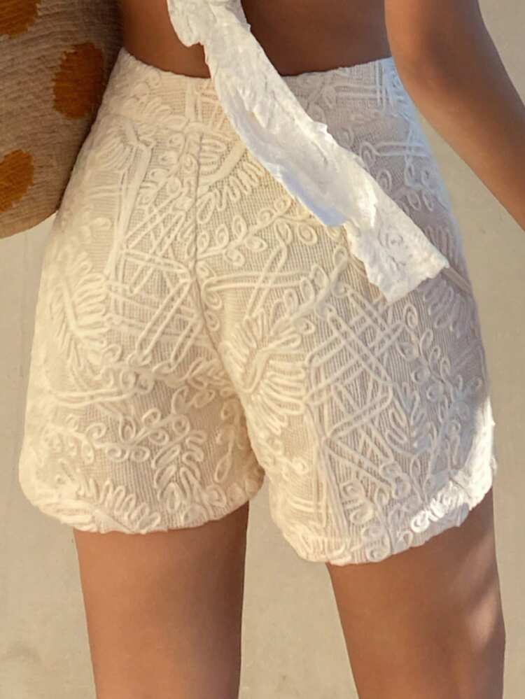 Women's Solid Color Fitted Straight Textured Fabric Casual Vacation Shorts, Spring/Summer