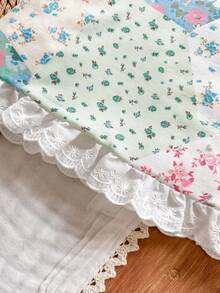 SHEIN Vintaside Kids 1 chiếc đầm hè kẻ caro cho bé gái, màu sắc chuyển gradient nhẹ nhàng, họa tiết kẻ caro cổ điển tối giản nhưng vẫn thời trang, điểm nhấn là chiếc nơ xinh xắn phía sau, kiểu dáng rộng rãi thoải mái, phù hợp cho những buổi đi dạo ngoài trời, thời gian thư giãn ở nhà, những chuyến đi chơi cùng bố mẹ, các bữa tiệc và những dịp vui vẻ khác. - Màu xanh lam - Xem 6