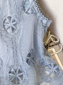 Lacomfia 女士优雅简约圆领镂空花卉加大码吊带背心 - 霧霾藍 - 查看 3