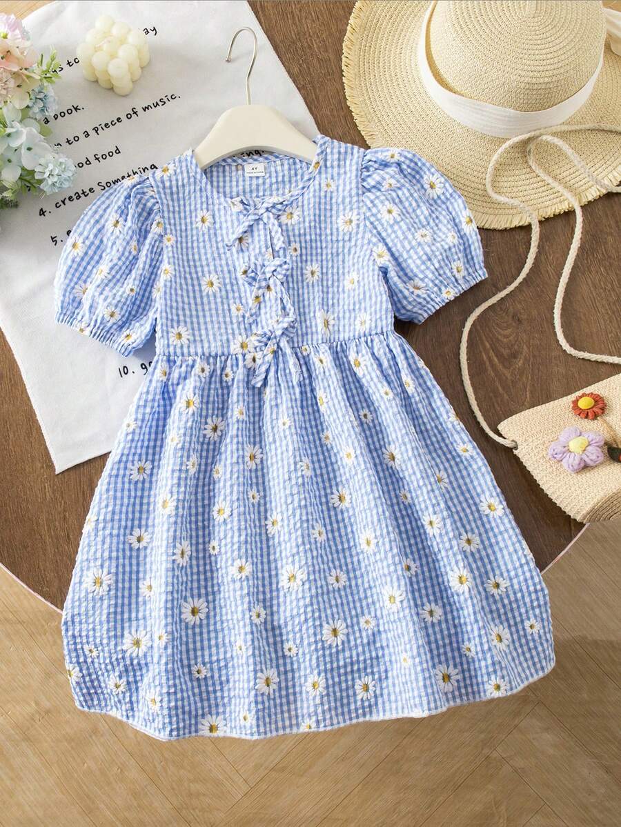 SHEIN Genkimix Kids 1pc Young Girl Daisy Pattern Gingham Cotton Texture Fabric Puff Sleeve Front Bow Knot Dress, Spring To Summer - Blue - View 1