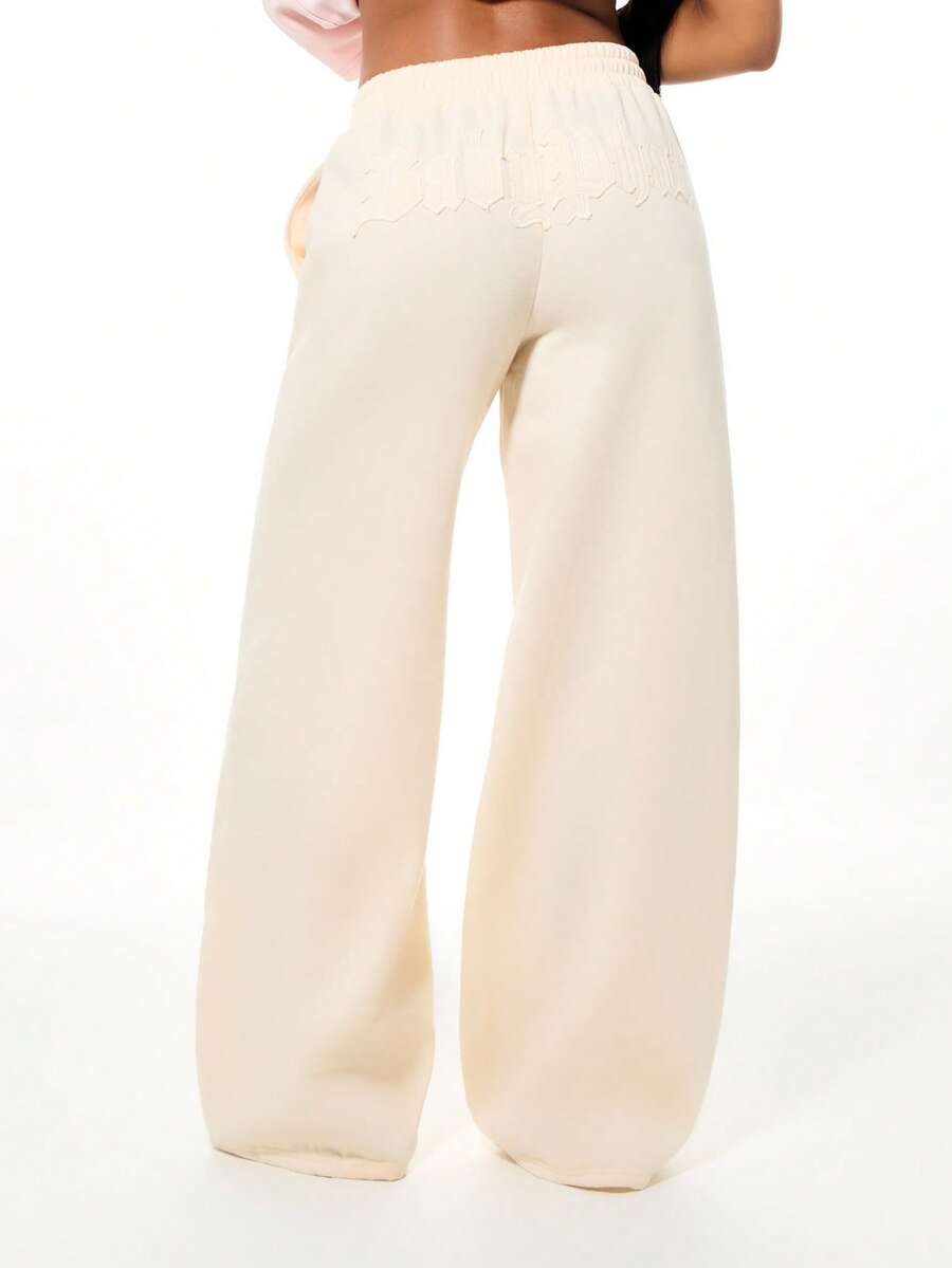 BABYPHAT 宽松运动裤，饰有贴花细节，宽松版型，阔腿设计，抽绳腰带，休闲居家裤 - 杏色 - 查看 1