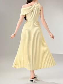 Heiryn 女士优雅纯色不对称领口蝴蝶结装饰褶裥下摆收腰连衣裙 - 黃色 - 查看 3