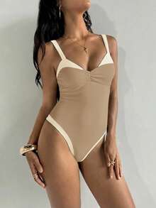 Aloruh 女士新款春夏连体泳衣，黑白撞色，低胸高开衩性感优雅，女士海滩度假装 - 卡其色 - 查看 6