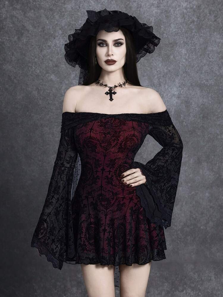sydney sweeney yellow dress Vampire Bats Gothabilly XL as well as some spider web detailing to add some gothic elegance Black and Red Vampire Gown