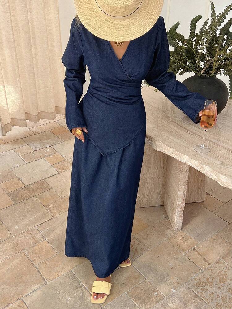 Women's Solid Color Minimalist Daily Long Sleeve Top And Denim Skirt Set