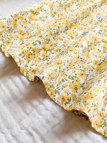 SHEIN Vintaside Kids 女童藍白條紋方領荷葉袖花卉裝飾寬鬆A字洋裝，適合休閒、海灘、夏季度假穿著 - 黃色 - 查看 7