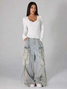 SHEIN PETITE Áo len cổ chữ V màu trắng dành cho nữ mùa thu đông, phong cách cổ điển Preppy Y2K, thích hợp mặc hàng ngày đi chơi, dự hội chợ thời Phục Hưng, câu lạc bộ. Áo len cổ chữ V sâu, áo dệt kim dài tay màu trắng. - trắng - Xem 12