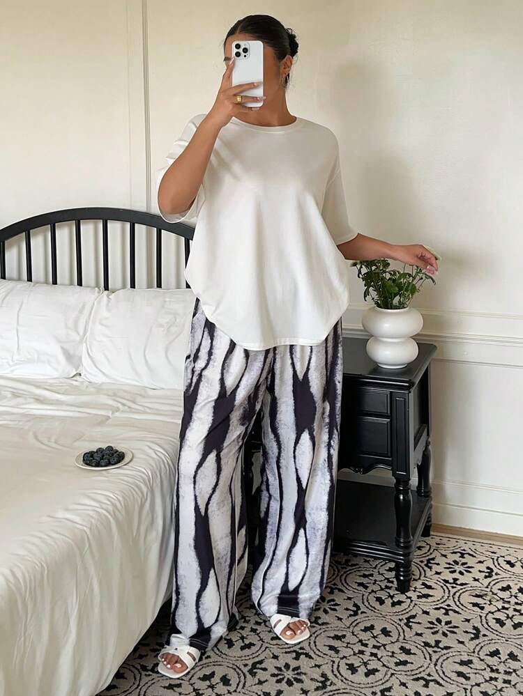Dazy Plus Plus Size Comfortable Solid Color Short Sleeve Top And Pants Pajama Set, Summer