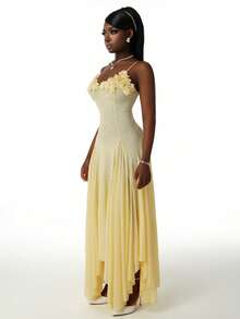 Amplova 2026新款3D立体花卉抹胸不对称下摆吊带连衣裙（女款） - 鵝黃色 - 查看 10