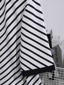 SHEIN Raffinéa Women's Casual Fashion Loose Round Neck Striped T-Shirt, Minimalist Versatile Design, Spring/Summer - Black and White - View 6