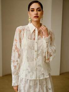 ZEYLAH CAMISA CON BORDADOS ABOTONADOS - Blanco - Ver 3