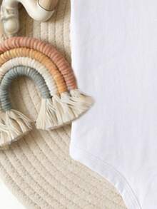 Pelele blanco de bebé niño con estampado de pollito y letras "Mi 1er Pascua", diseño minimalista y lindo, adecuado para primavera/verano, conjunto de Pascua unisex - Blanco - Ver 5