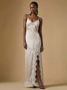 Briarwyn 女士吊带黑色蕾丝拼接高开衩连衣裙 - 銀色 - 查看 4