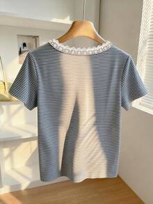 Resyla 时尚简约女士修身V领蕾丝领T恤，送朋友的礼物 - 白色 - 查看 2