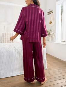 Women's Satin Striped Jacquard Pocket Heart Embroidery 3/4 Sleeve Pajama Set - Burgundy - View 2