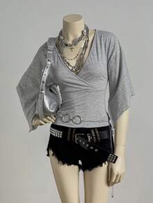 EgrlEra 女士性感深V领修身复古针织T恤 - 灰色 - 查看 4